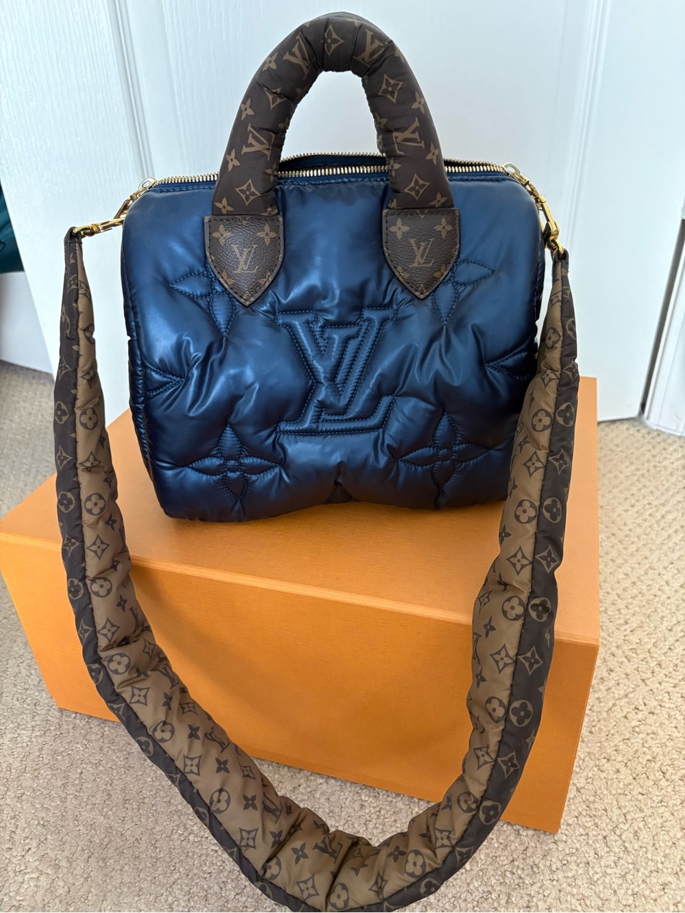Louis Vuitton Speedy Bandouliere 25 monogram puffy bag - Picture 2 of 10